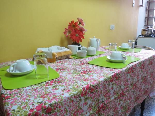 Residencial El Sol De Los Pinos Bed & Breakfast Trujillo Exterior photo
